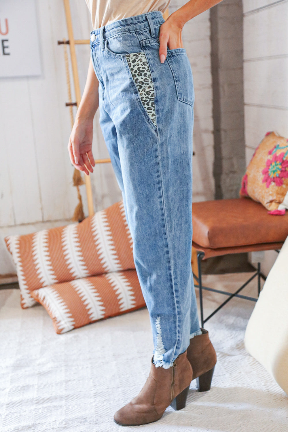 High Waist Leopard Print Washed Pocketed Ankle Torn Jeans