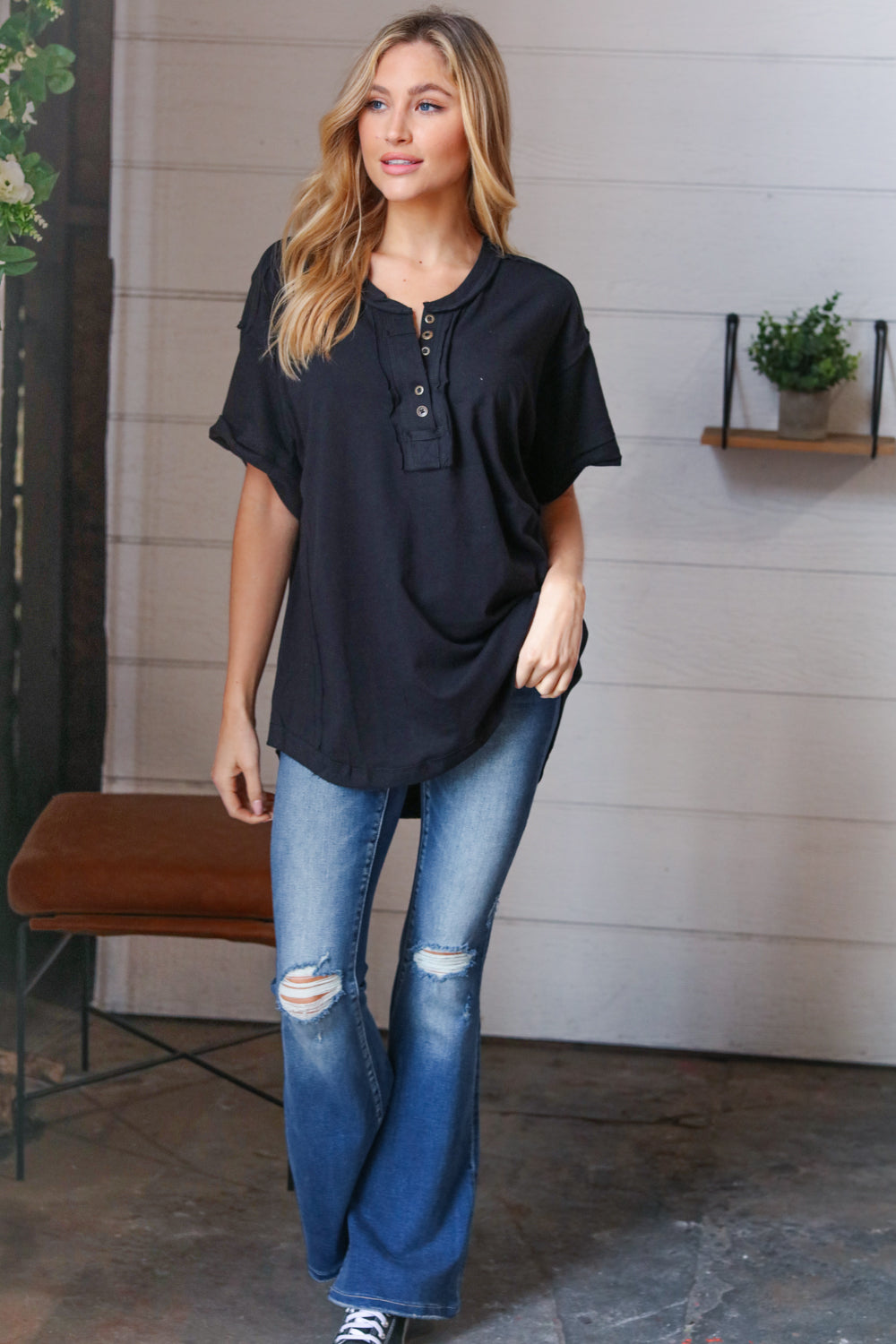 Cotton Button Placard Outseam Short Sleeve Top