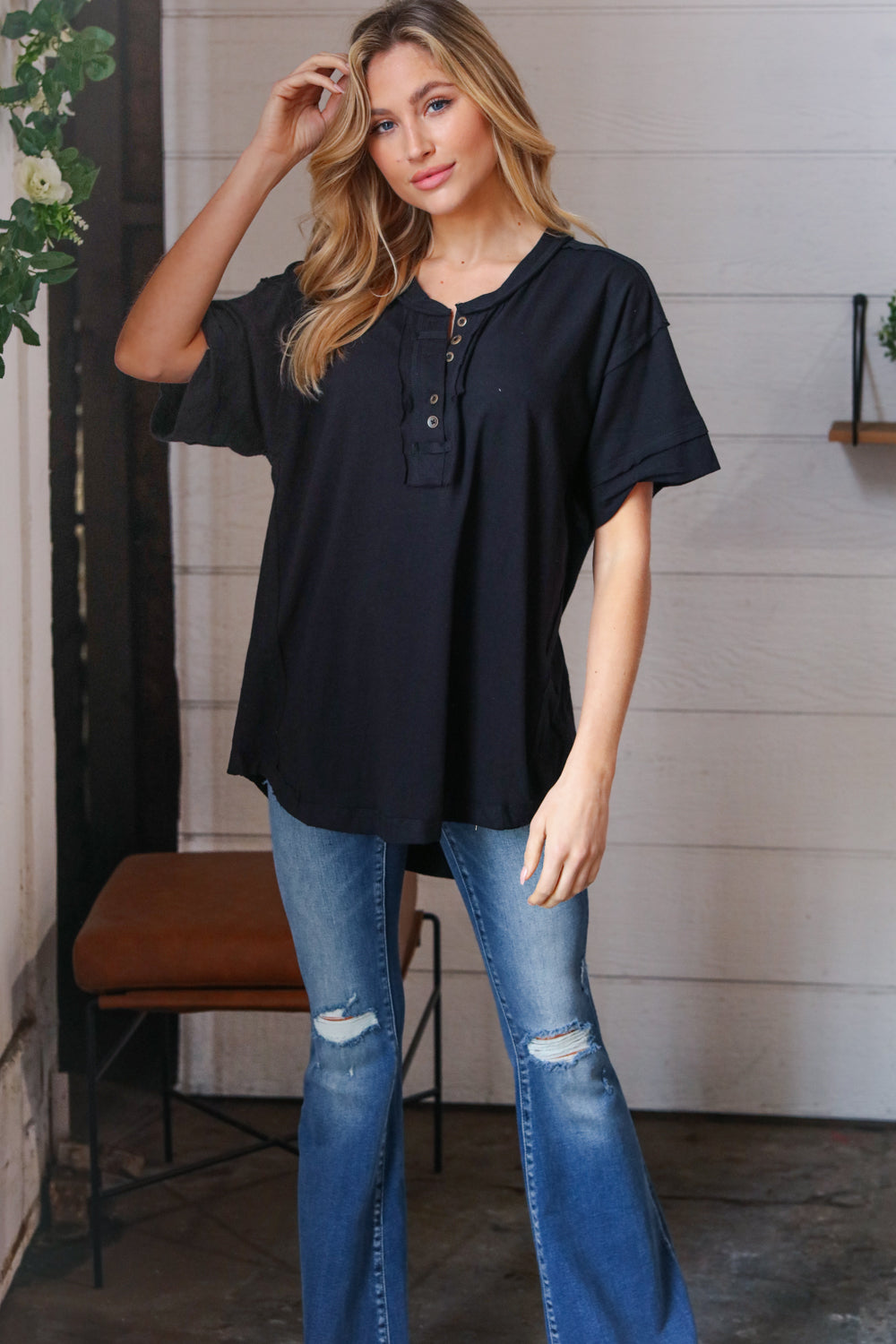 Cotton Button Placard Outseam Short Sleeve Top