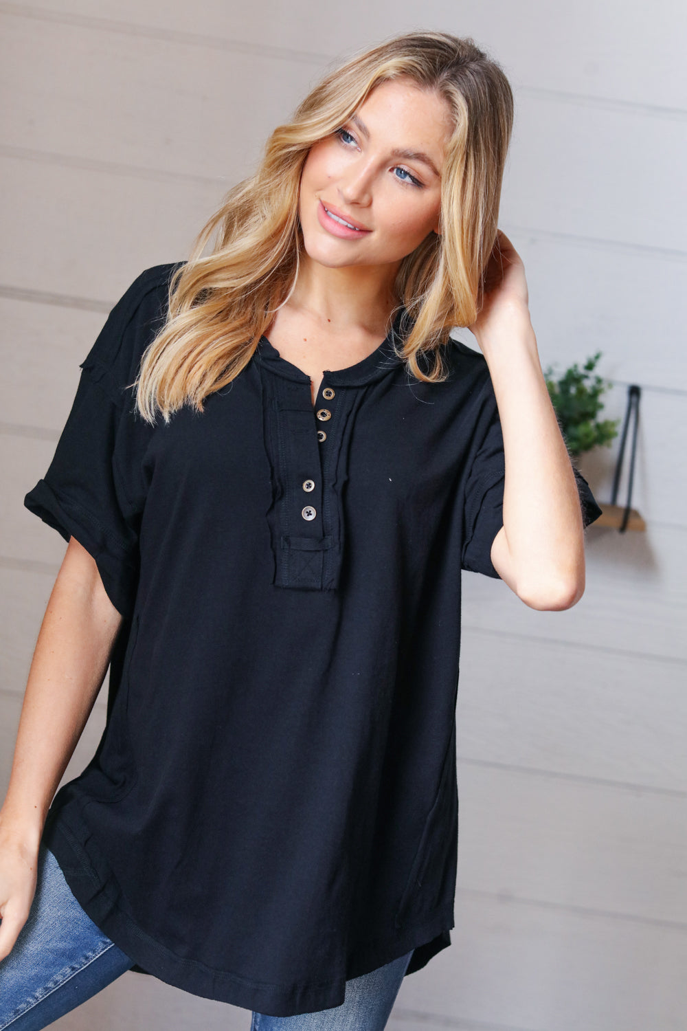 Cotton Button Placard Outseam Short Sleeve Top