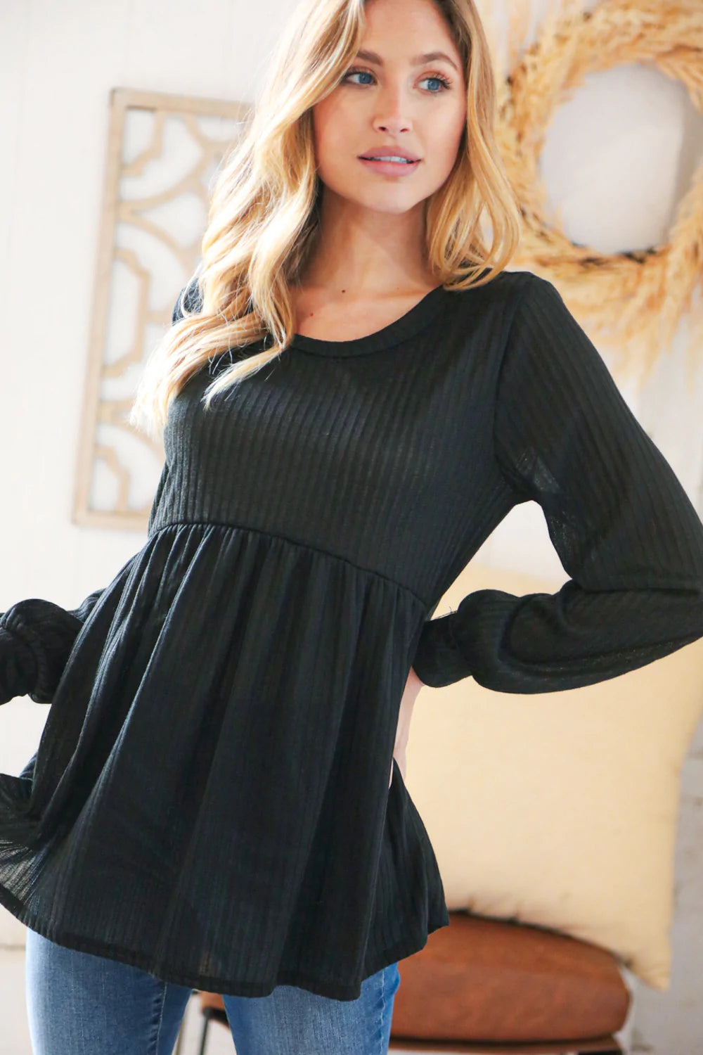 Black Rib Babydoll Bubble Sleeve Top