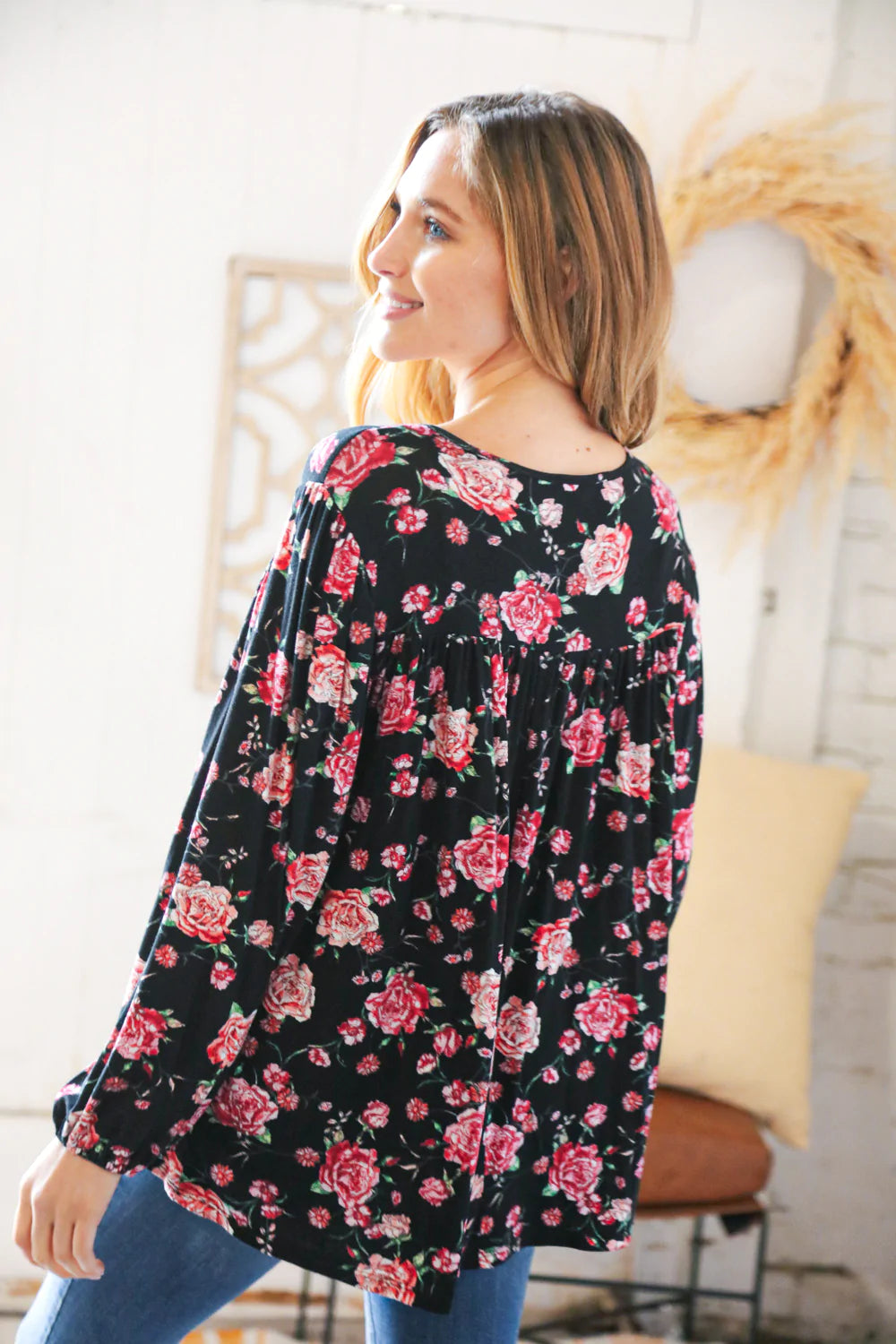 Black & Rose Floral Yoke Tie String Top